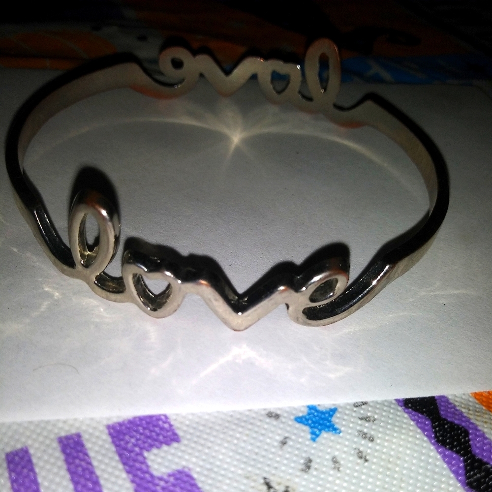 Love bracelet new never worn great xmas